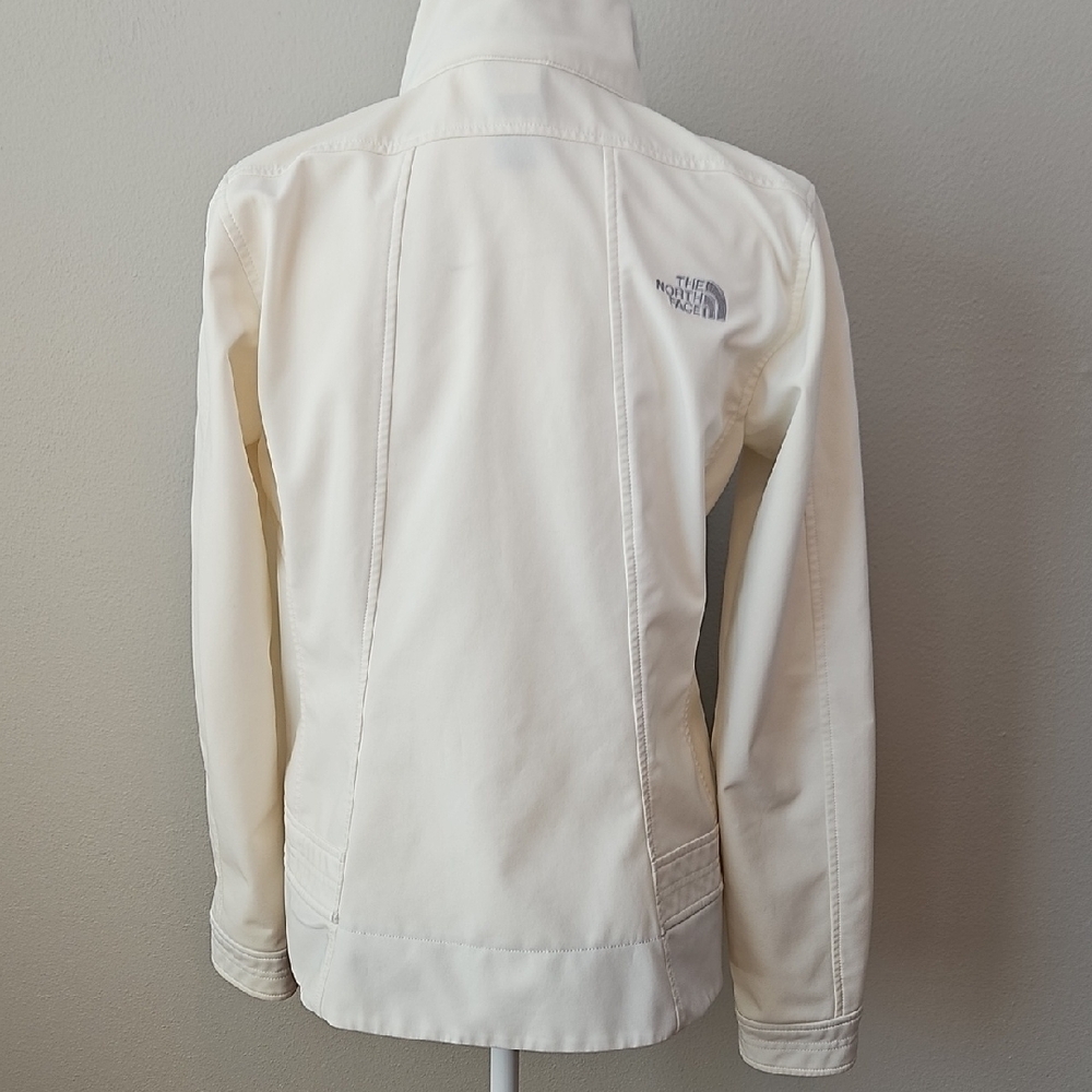 The North Face Women's Cream Zipper Medium Jacket - Picture 9 of 16